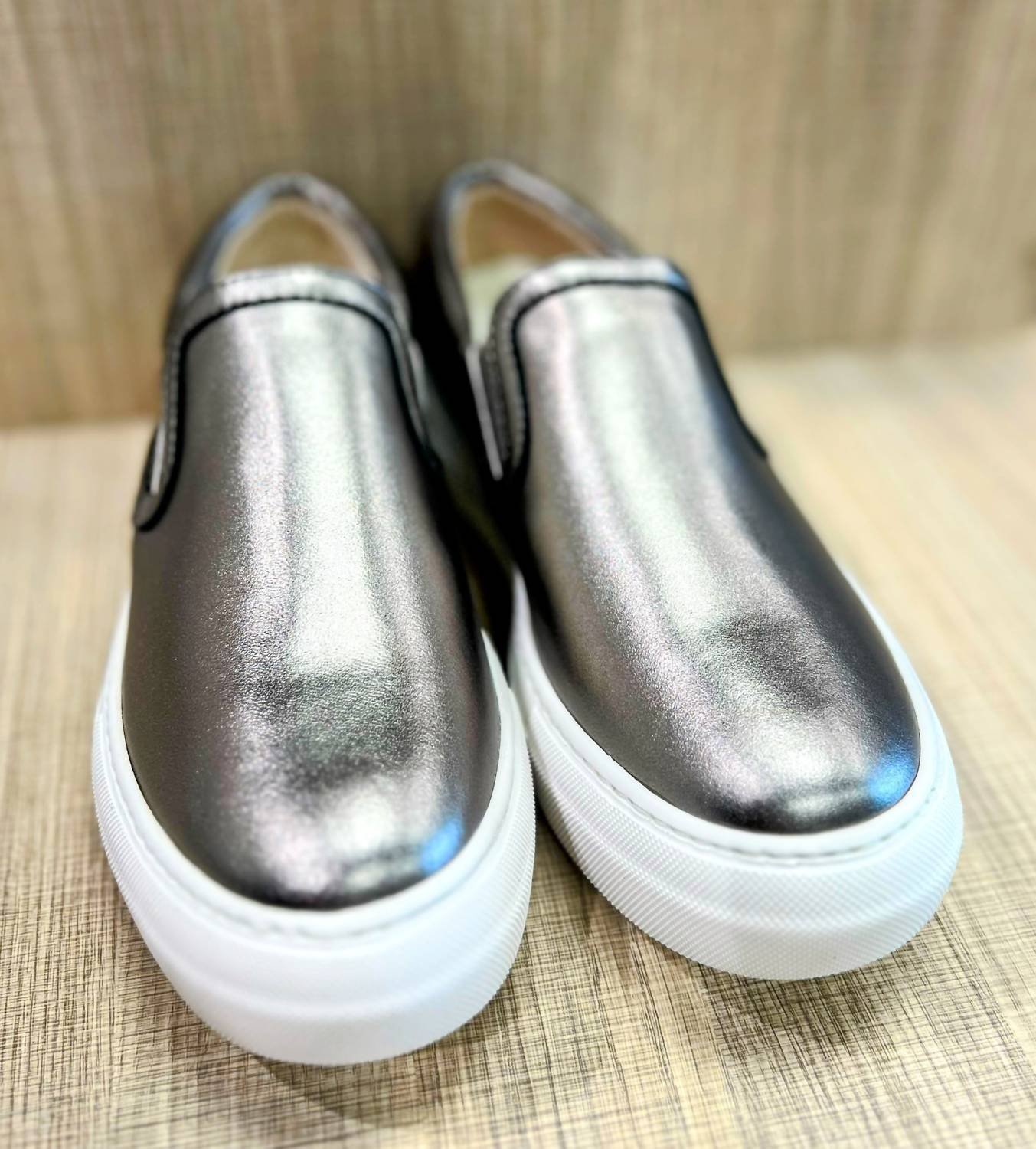 All Black - Women's Loafer Sneak Shoes - Image 3