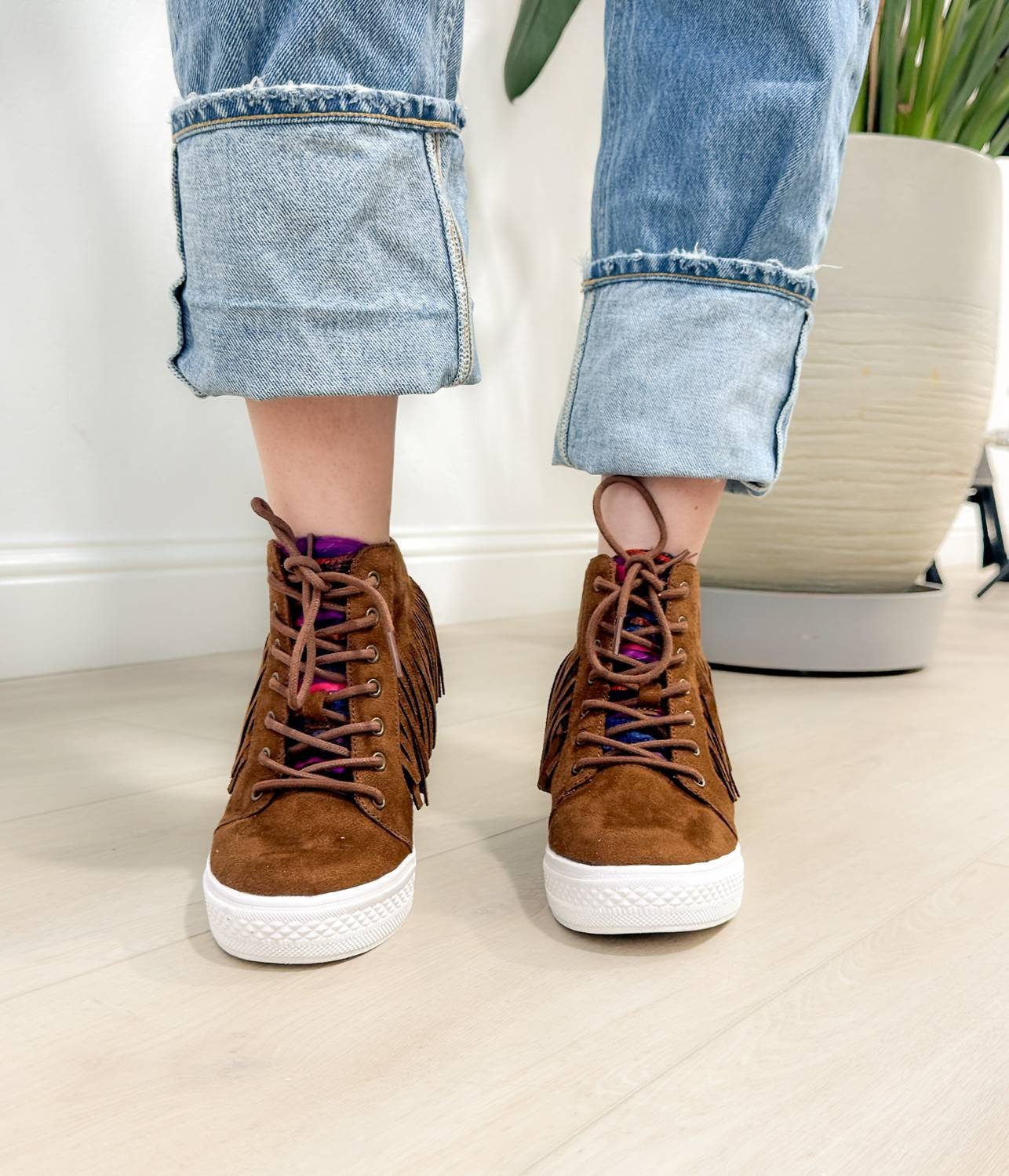 Not Rated - Women's Nick Fringe Sneaker Wedge - Image 2
